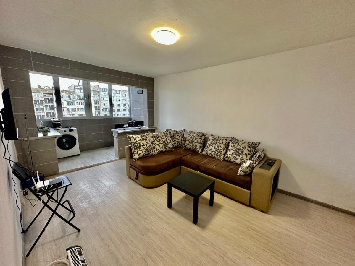 The Orchid, Apartment By Lmg โซเฟีย ภายนอก รูปภาพ